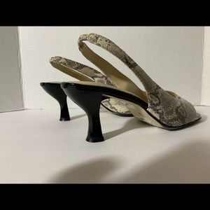 Bisou Bisou Shoes - Bisou Bisou grey snakeskin 8.5 heel Bisou Bisou Shoes - Bisou Bisou grey snakeskin 8.5 heel